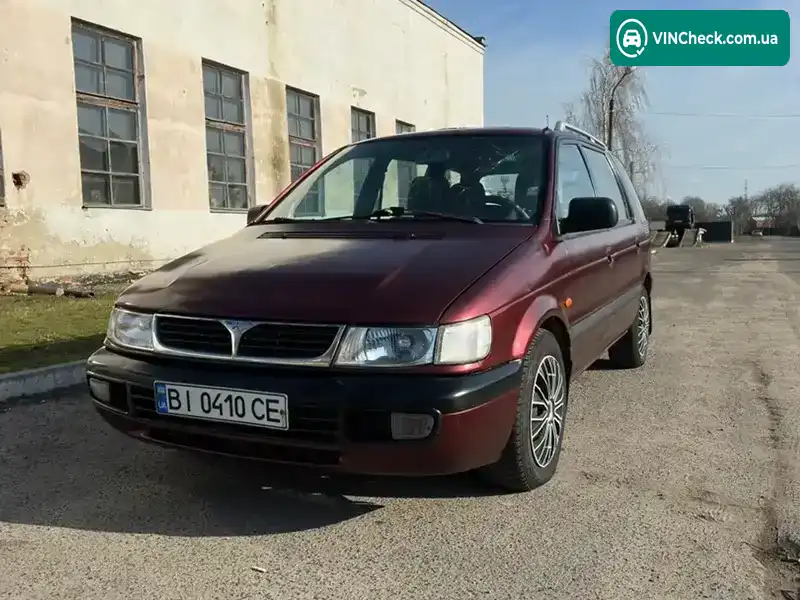 Mitsubishi Space Wagon 1995, фото з оголошення 1 з 21, VIN JMBLNN33WSZ002443