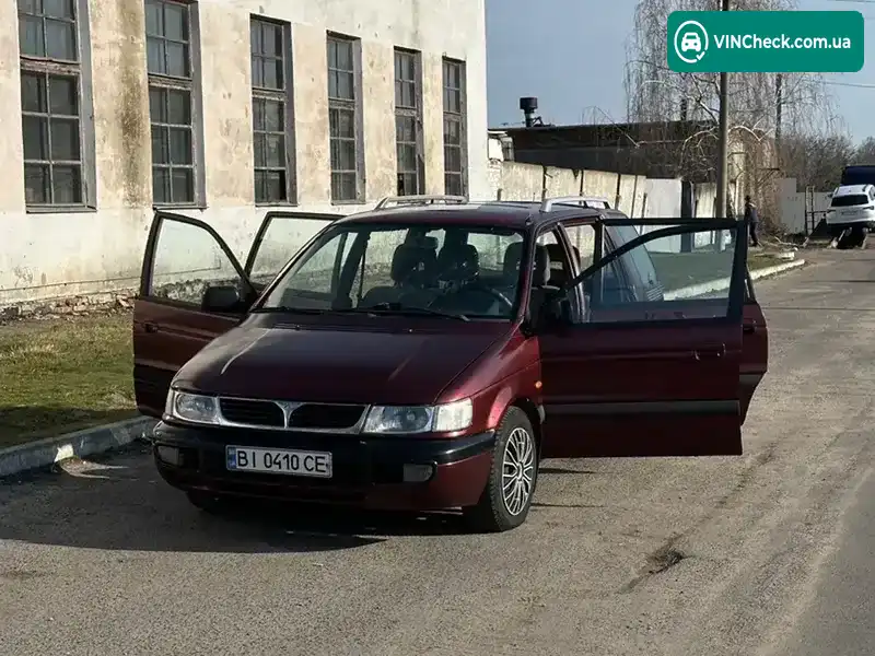 Mitsubishi Space Wagon 1995, фото з оголошення 2 з 21, VIN JMBLNN33WSZ002443