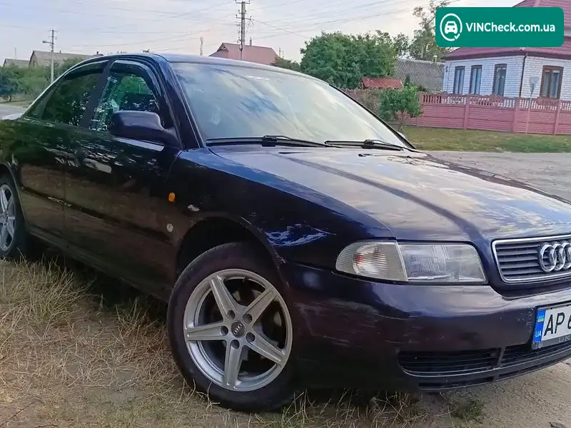Audi A4 1997, фото з оголошення 2 з 11, VIN WAUZZZ8DZVA144638
