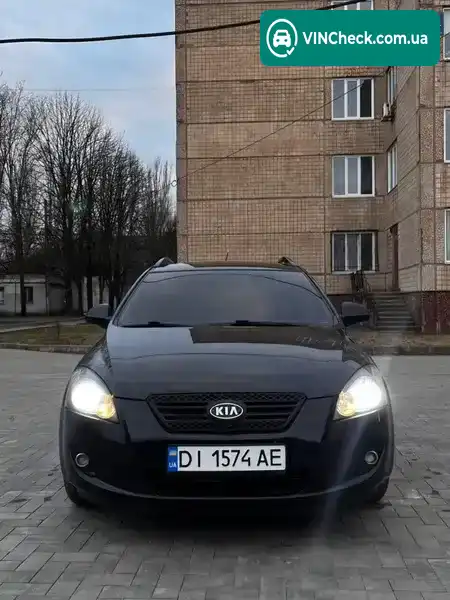 Kia Ceed 2008, фото з оголошення 1 з 18, VIN U5YFF52528L037442