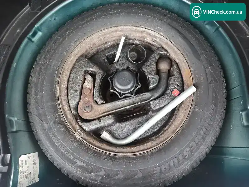 Volkswagen Passat 1997, фото з оголошення 2 з 20, VIN WVWZZZ3BZWE188173