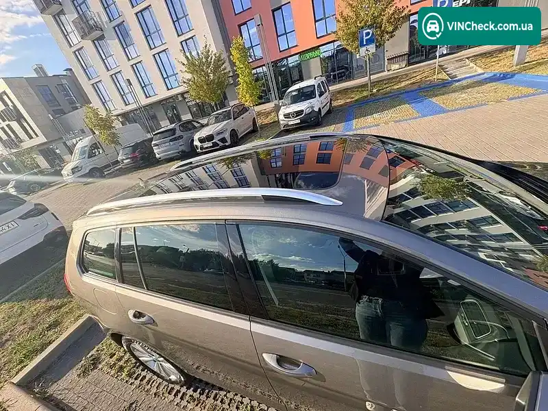 Volkswagen Golf 2016, фото з оголошення 2 з 20, VIN WVWZZZAUZGP592803