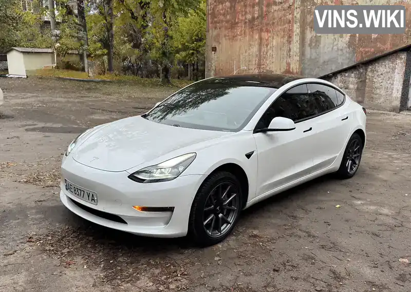Tesla Model 3 2021, фото з оголошення 1 з 21, VIN 5YJ3E1EAXMF978017