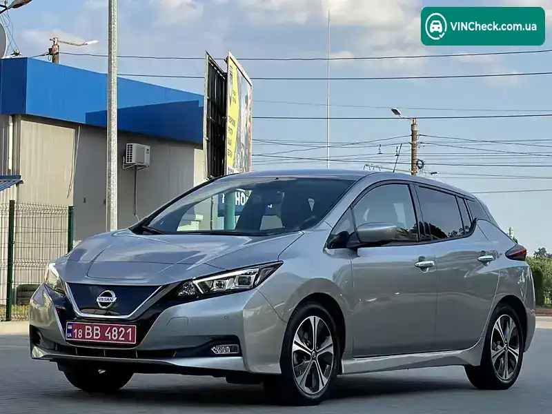 Nissan Leaf 2020, фото з оголошення 1 з 20, VIN SJNFAAZE1U0107747