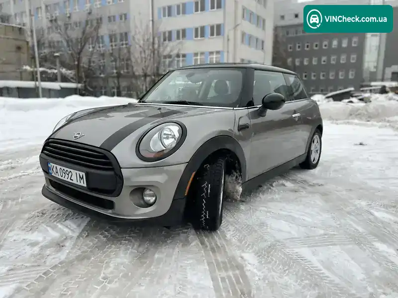 MINI Hatch 2016, фото з оголошення 2 з 21, VIN WMWXP5C53G3B77262