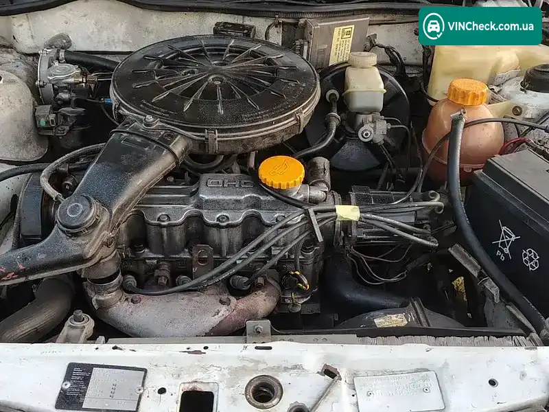 Opel Kadett 1988, фото з оголошення 2 з 11, VIN W0L000039J5281322