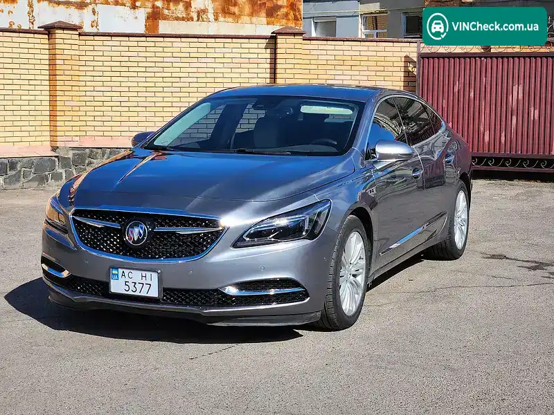Buick LaCrosse 2018, фото з оголошення 1 з 20, VIN 1G4ZR5SZ2JU141888