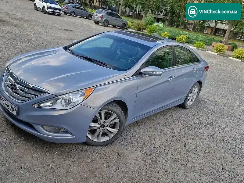 Hyundai Sonata 2011, фото з оголошення 2 з 20, VIN 5NPEC4AC4BH302488