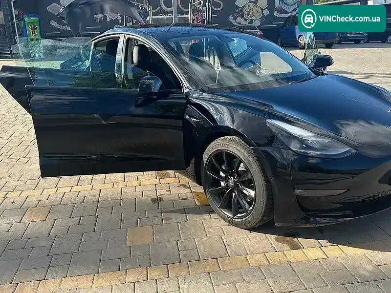 Tesla Model 3 2022, фото з оголошення 1 з 17, VIN 5YJ3E1EB4NF175987