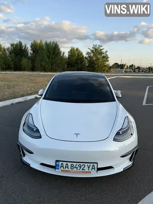 Tesla Model 3 2022, фото з оголошення 1 з 21, VIN 5YJ3E1EAXNF252160