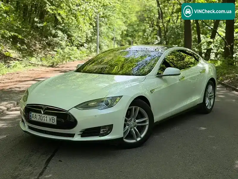 Tesla Model S 2015, фото з оголошення 2 з 19, VIN 5YJSA1E23FF104112