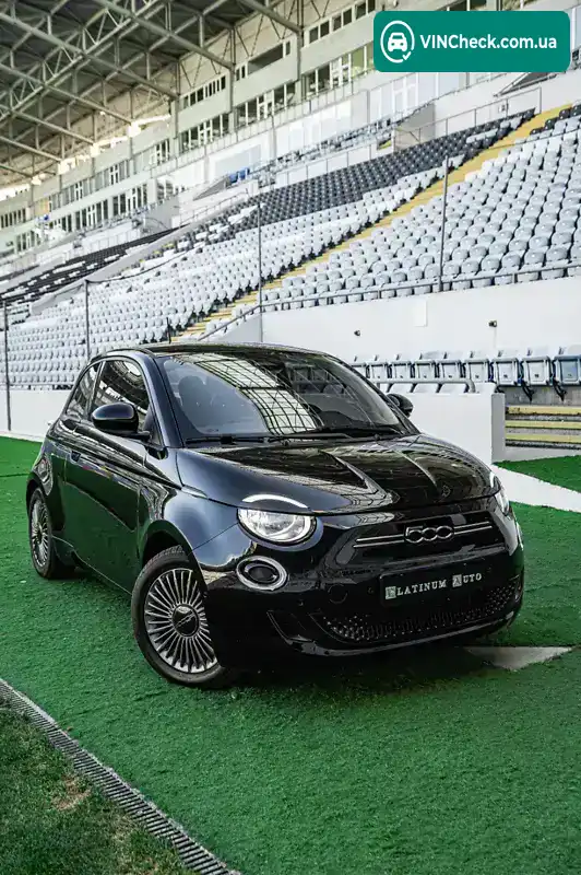 Fiat 500 2021, фото з оголошення 2 з 21, VIN ZFAEFAC41NX048993