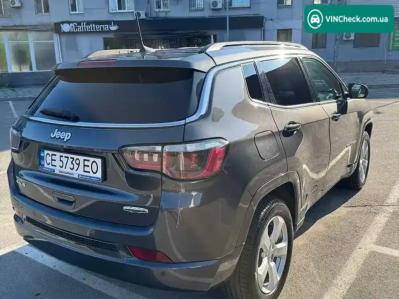 Jeep Compass 2018, фото з оголошення 2 з 17, VIN 3C4NJDBB2JT331501