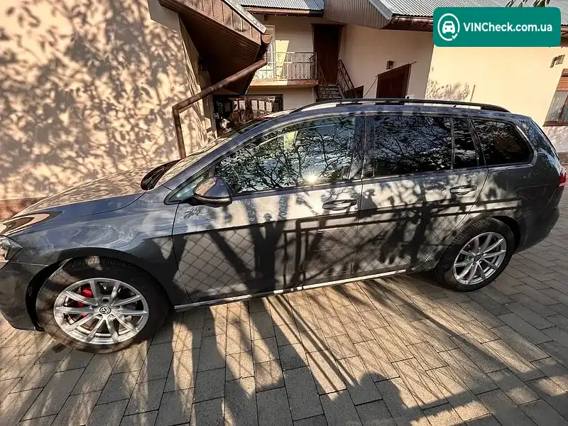 Volkswagen Golf 2017, фото з оголошення 1 з 20, VIN WVWZZZAUZHP783497