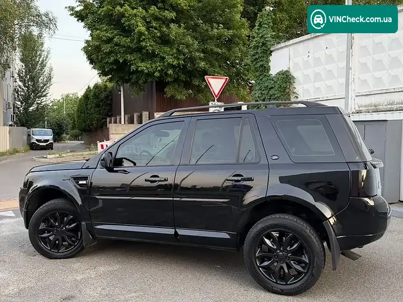 Land Rover Freelander 2010, фото з оголошення 2 з 20, VIN SALFA2BE0BH232798