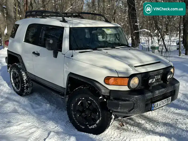 Toyota FJ Cruiser 2008, фото з оголошення 2 з 18, VIN JTEBU11F68K034154