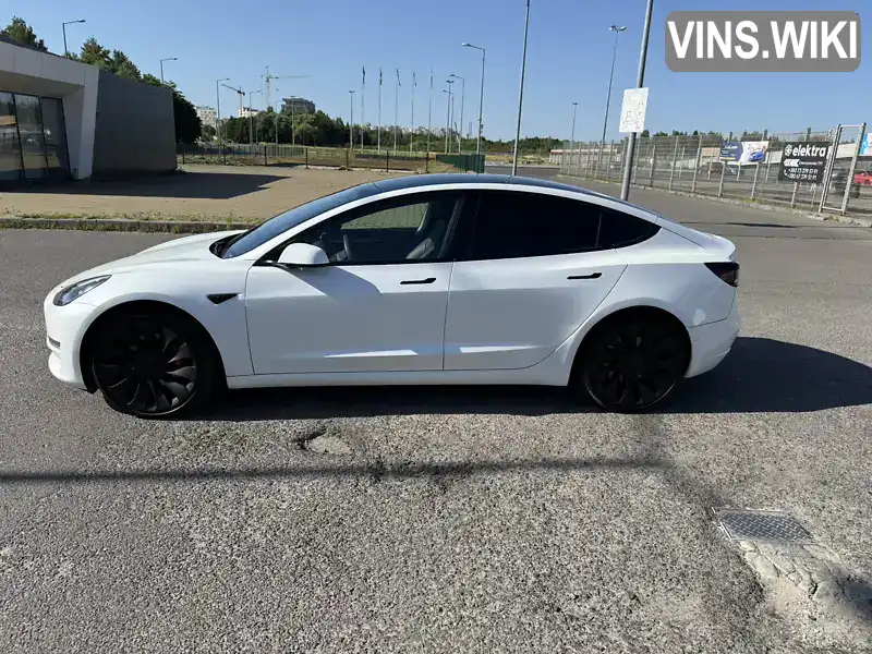 Tesla Model 3 2021, фото з оголошення 2 з 21, VIN 5YJ3E1EC1MF988601