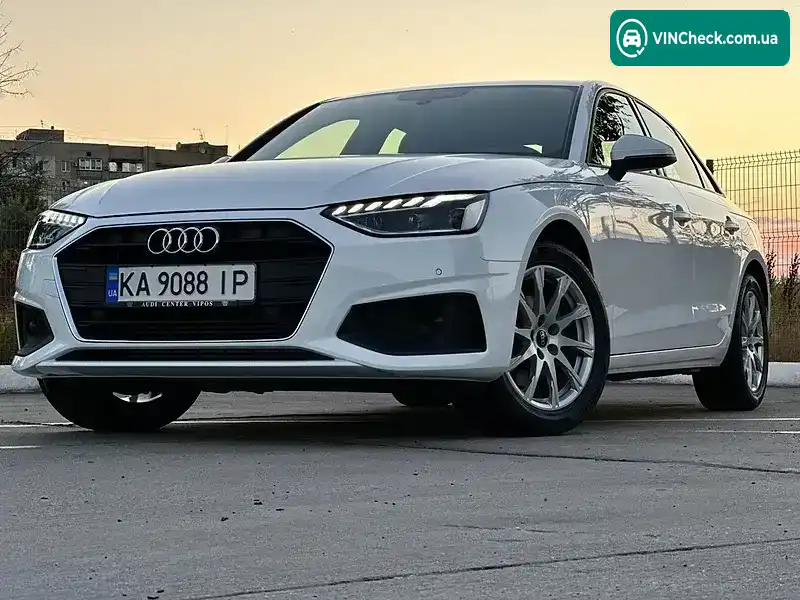 Audi A4 2022, фото з оголошення 2 з 20, VIN WAUZZZF47NN008924