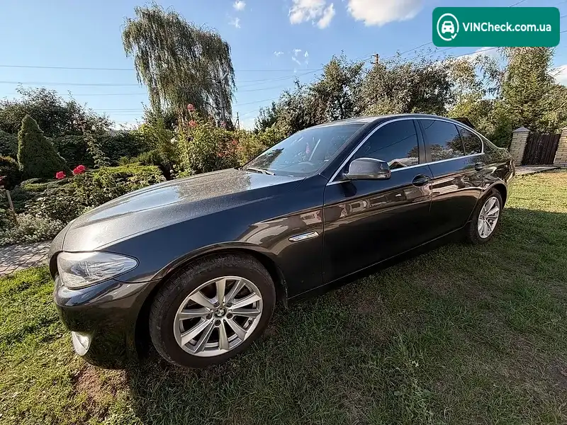BMW 5 Series 2010, фото з оголошення 1 з 13, VIN WBAFW11030C652443