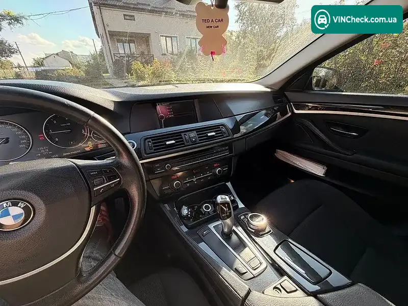 BMW 5 Series 2010, фото з оголошення 2 з 13, VIN WBAFW11030C652443