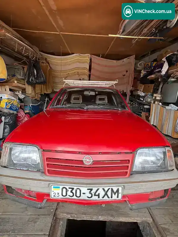 Opel Ascona 1986, фото з оголошення 1 з 7, VIN W0L000087H1034647