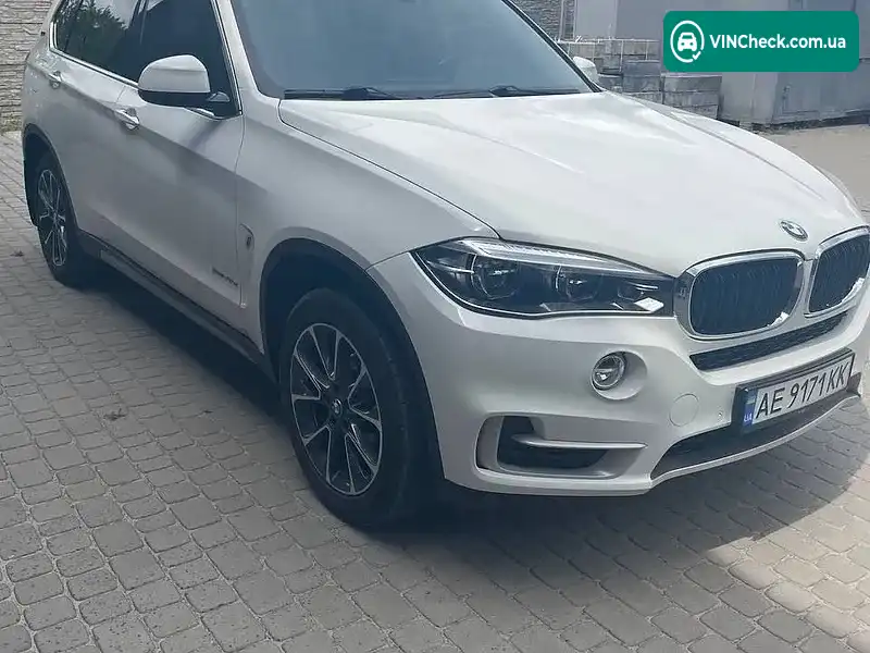 BMW X5 2017, фото з оголошення 2 з 20, VIN 5UXKT0C56J0V98991