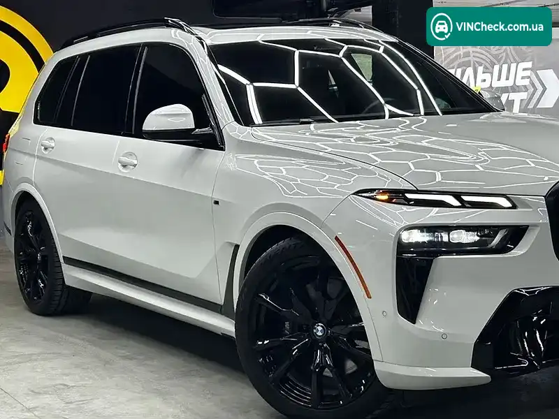 BMW X7 2022, фото з оголошення 2 з 20, VIN 5UX23EM09P9P25429