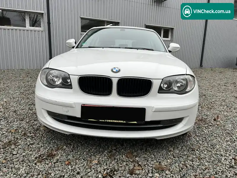 BMW 1 Series 2009, фото з оголошення 1 з 8, VIN WBAUK31050VM49413