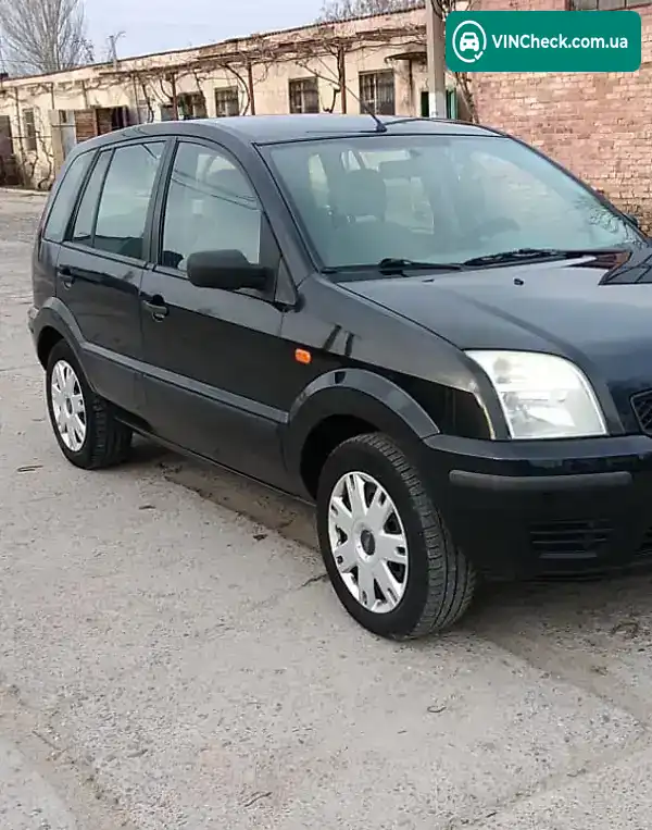 Ford Fusion 2004, фото з оголошення 1 з 21, VIN WF0UXXGAJU4S37569