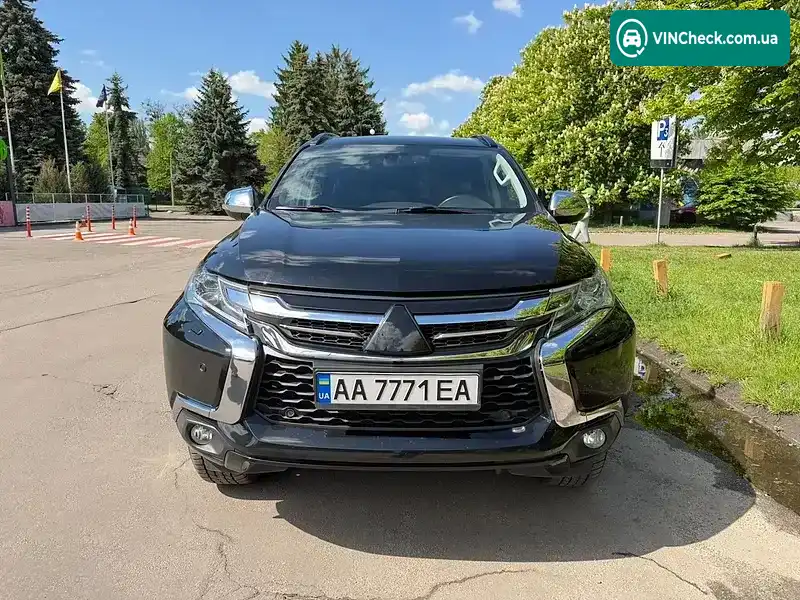 Mitsubishi Pajero Sport 2016, фото з оголошення 2 з 20, VIN MMCGUKS10GHZ00613