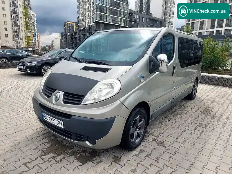 Renault Trafic 2010, фото з оголошення 2 з 20, VIN VF1JLBHBSBY362477