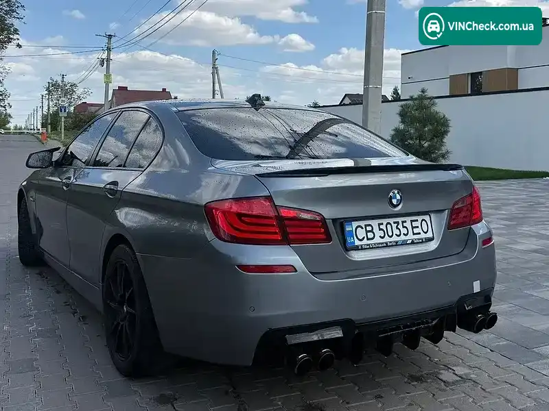 BMW 5 Series 2010, фото з оголошення 2 з 19, VIN WBAFW310X0C557082