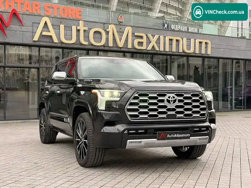 Toyota Sequoia 2023, фото з оголошення 1 з 20, VIN 7SVAAABA0PX013819