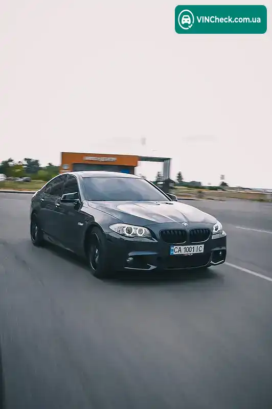 BMW 5 Series 2013, фото з оголошення 2 з 20, VIN WBAFR7C53DC825404