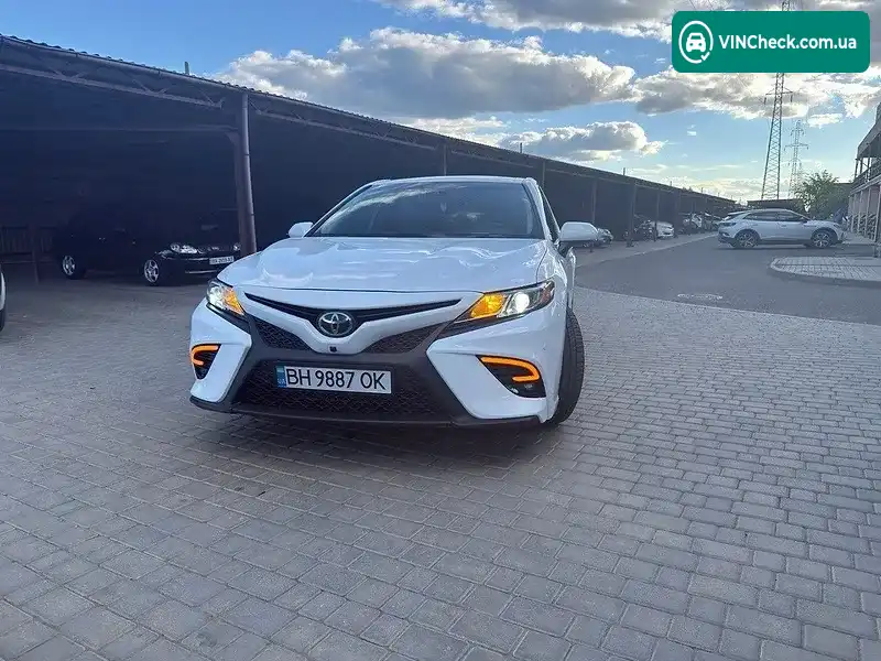 Toyota Camry 2019, фото з оголошення 1 з 20, VIN 4T1B11HKXKU169256