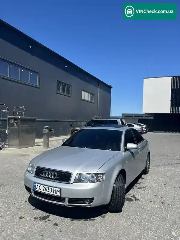 Audi A4 2003, фото з оголошення 1 з 12, VIN WAUJC68E33A214880