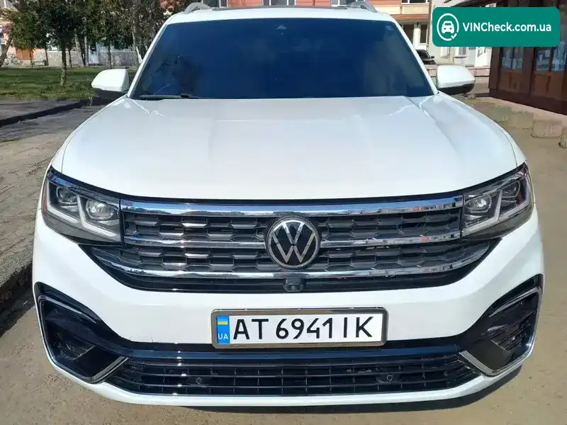 Volkswagen Atlas 2021, фото з оголошення 1 з 18, VIN 1V2TR2CA6MC574365