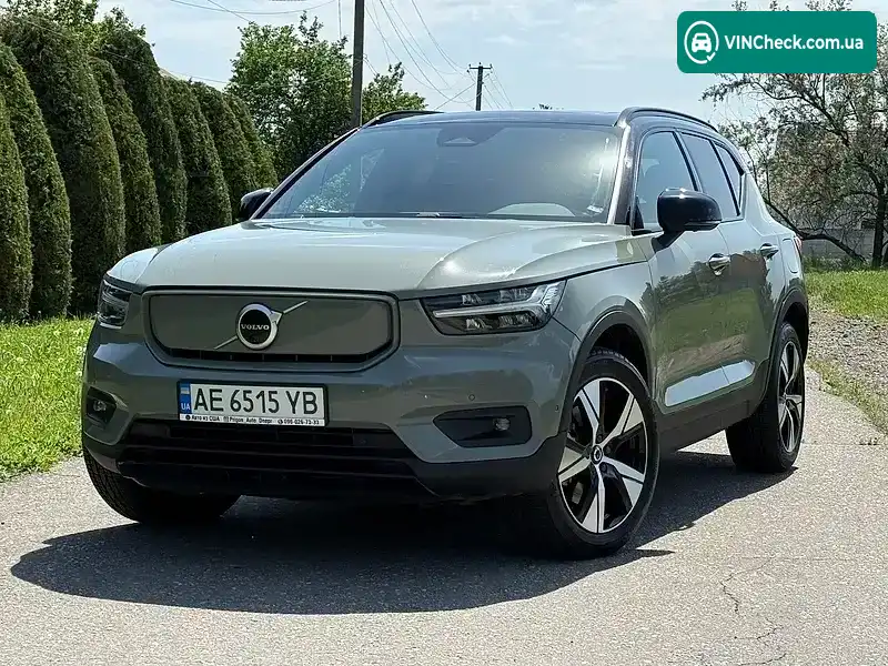 Volvo XC40 2021, фото з оголошення 1 з 21, VIN YV1XZEDVEN2685019