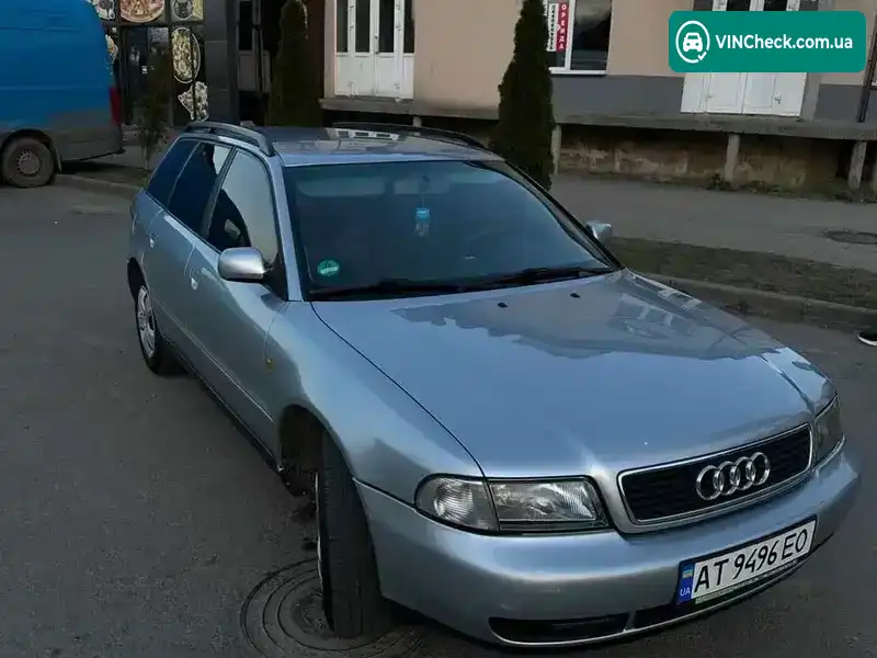 Audi A4 1998, фото з оголошення 2 з 10, VIN WAUZZZ8DZWA212584