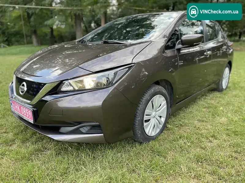 Nissan Leaf 2022, фото з оголошення 1 з 20, VIN SJNFAAZE1U0143717