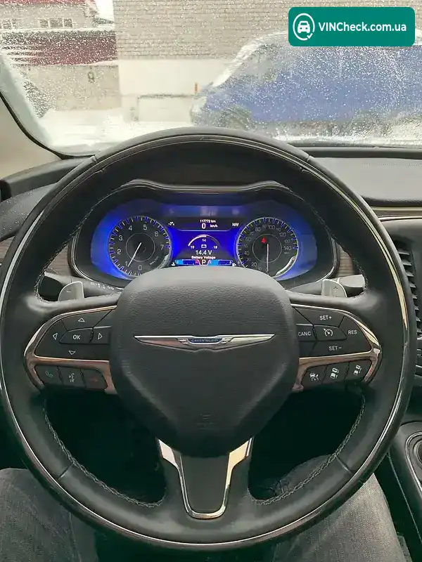 Chrysler 200 2015, фото з оголошення 2 з 7, VIN 1C3CCCEGXFN678542