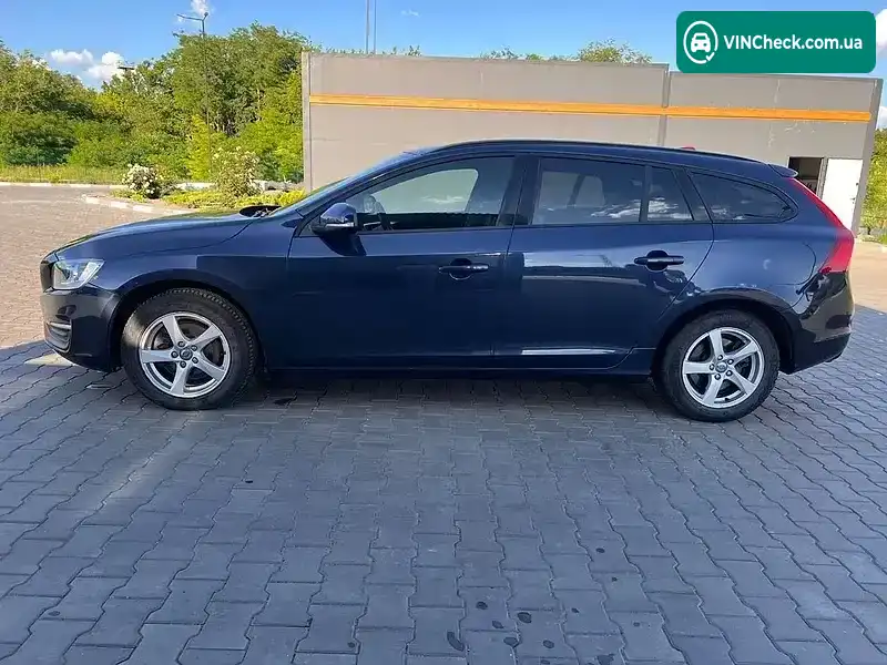 Volvo V60 2014, фото з оголошення 2 з 15, VIN YV1FW8481F1217659