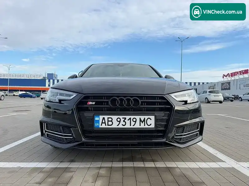 Audi A4 2016, фото з оголошення 1 з 20, VIN WAUENAF49HN037583