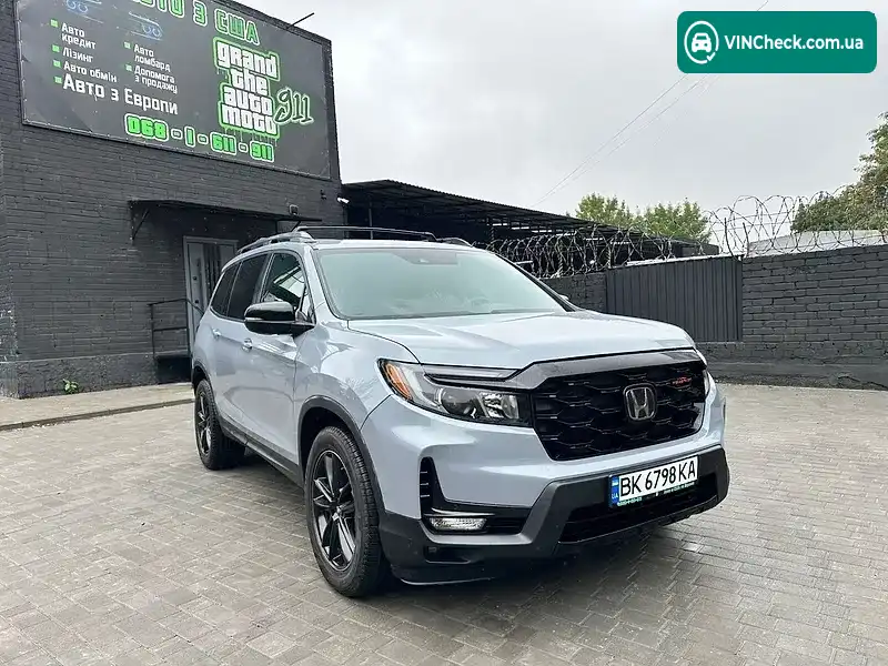 Honda Passport 2023, фото з оголошення 1 з 18, VIN 5FNYF8H63RB005300