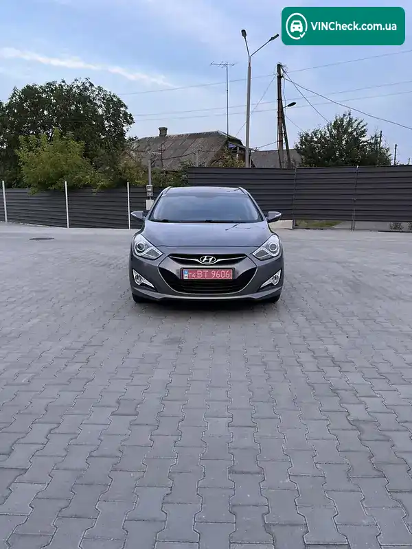 Hyundai i40 2012, фото з оголошення 2 з 20, VIN KMHLC81UACU032340