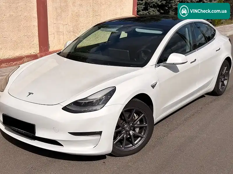 Tesla Model 3 2020, фото з оголошення 2 з 20, VIN 5YJ3E7EB6LF777872