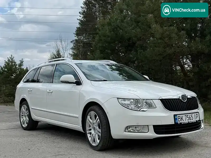 Skoda Superb 2010, фото з оголошення 1 з 21, VIN TMBJH93T3B9029952