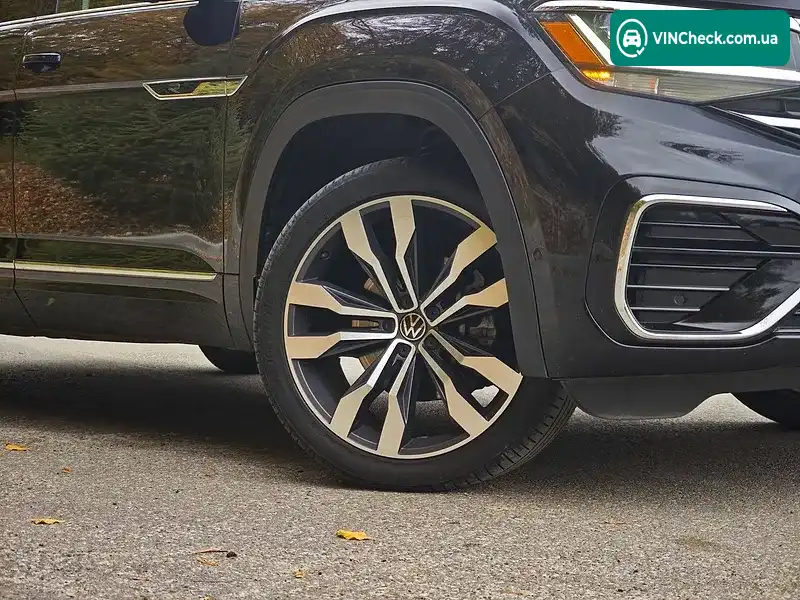Volkswagen Atlas 2020, фото з оголошення 2 з 20, VIN 1V2FR2CAXMC543102