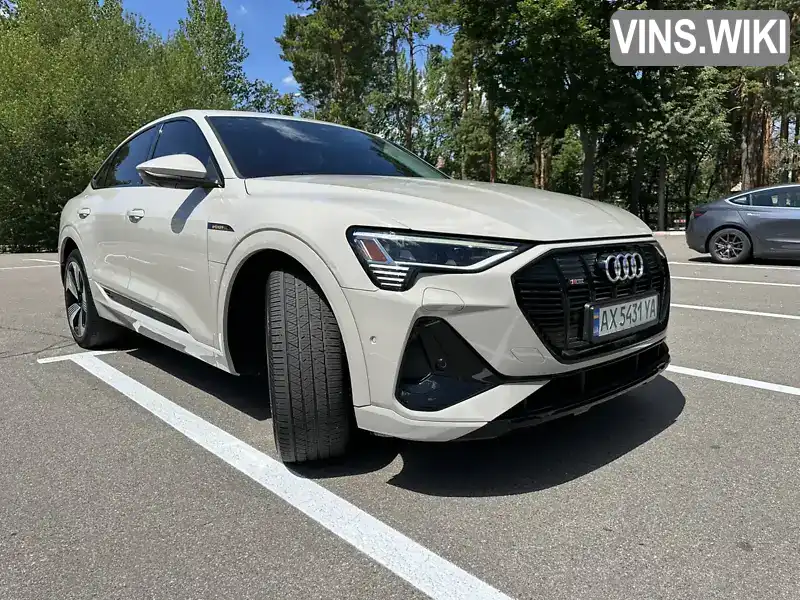 Audi e-tron 2020, фото з оголошення 1 з 21, VIN WA13AAGE4MB018961