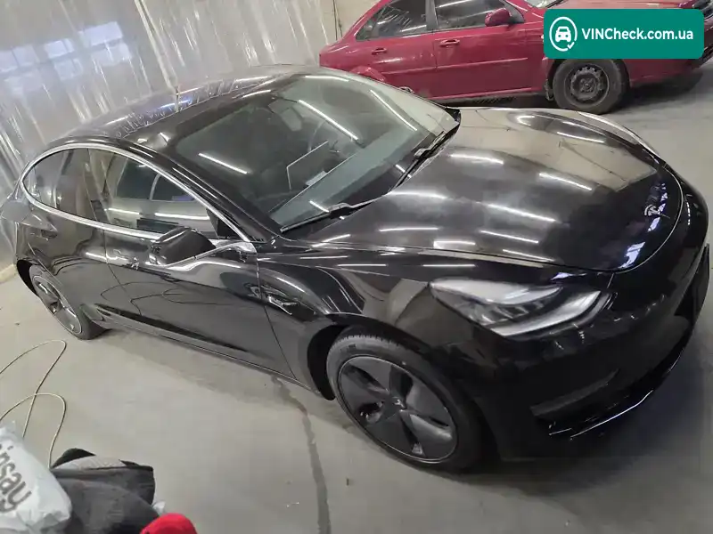 Tesla Model 3 2018, фото з оголошення 2 з 21, VIN 5YJ3E1EA2JF171597